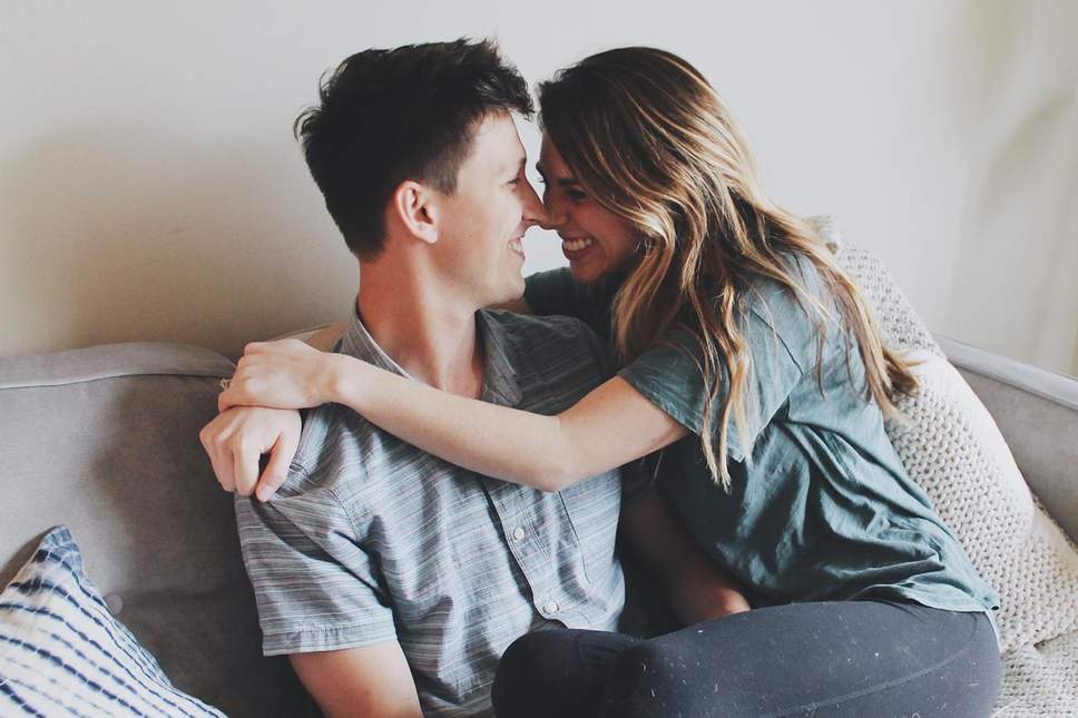 under 18 dating