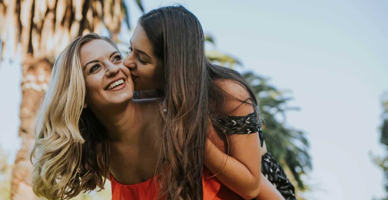 lesbian online dating questions