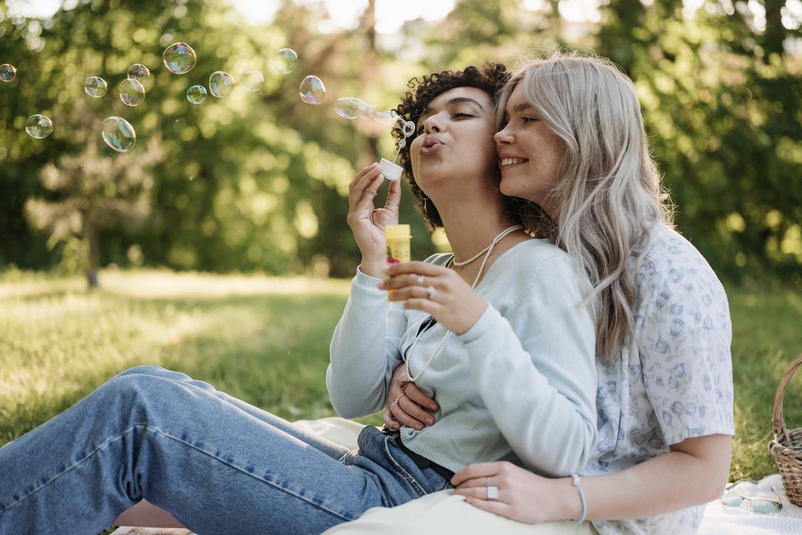 Make Lesbian Chat Line Partners Happy 
